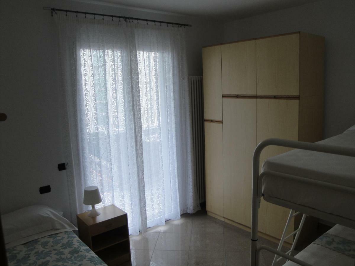 רימיני Aloe Beach Apartments, Ombrellone, Parcheggio E Uso Di Biciclette Gratis מראה חיצוני תמונה