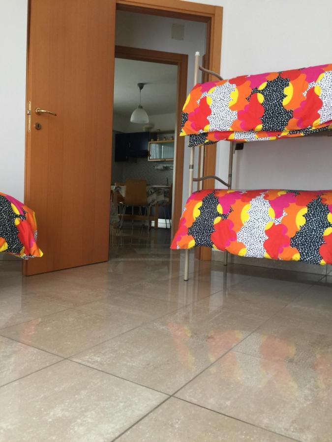 רימיני Aloe Beach Apartments, Ombrellone, Parcheggio E Uso Di Biciclette Gratis מראה חיצוני תמונה