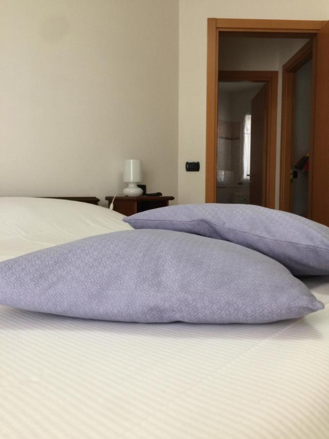 רימיני Aloe Beach Apartments, Ombrellone, Parcheggio E Uso Di Biciclette Gratis מראה חיצוני תמונה